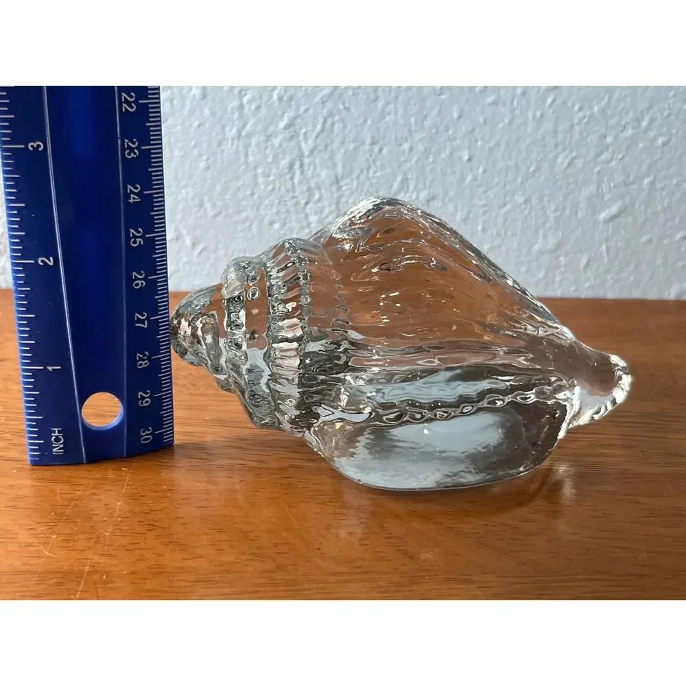 VTG Hand Blown Art Glass Conch Shell Paperweight Seashell